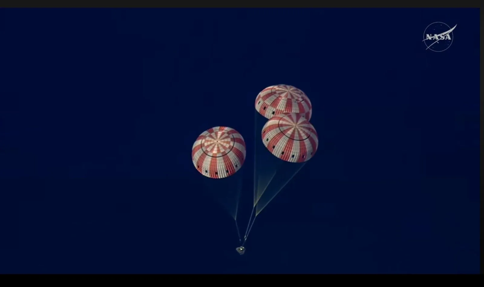 NASA’s Artemis II mission concludes with successful splashdown after historic lunar flyby