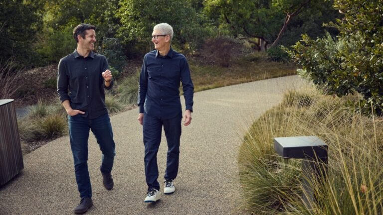 Tim Cook officially steps down as Apple CEO after 15 years 7 Apple John Ternus Tim Cook Full Bleed Image.jpg.medium 2x